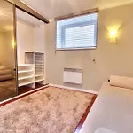 Toompuiestee Penthouse With Sauna